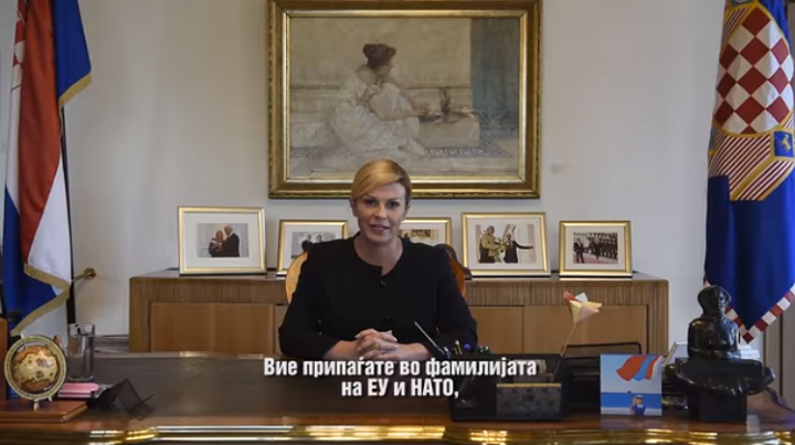 Pritisak i ponižavanje Makedonije: Kolinda se na engleskom obraća Makedoncima (VIDEO)