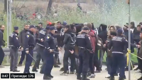Migranti probili policijski kordon, ima povređenih (VIDEO)