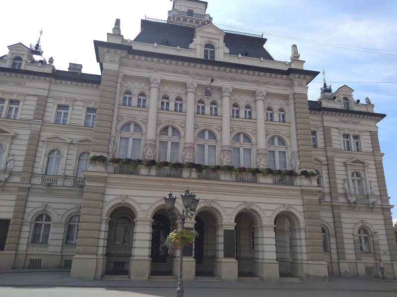 Novi Sad uvodi "policijski čas" za maloletnike?