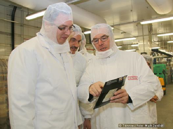 "Tenis" ponovo odložio dolazak, pitanje da li će ikad otvoriti pogon u Srbiji