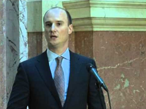 U Višoj medicinskoj školi u Ćupriji 8 žena dobilo otkaz, pa nezakonito zapošljeni Martinović i Orlić