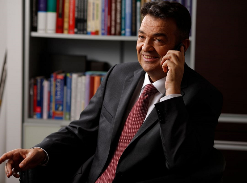 Duško Knežević:  „Nismo više drugovi, vrati moje pare Milo Đukanoviću!“