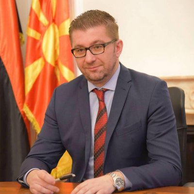 Svako ko je krenuo protiv naroda suočiće se sa narodom!