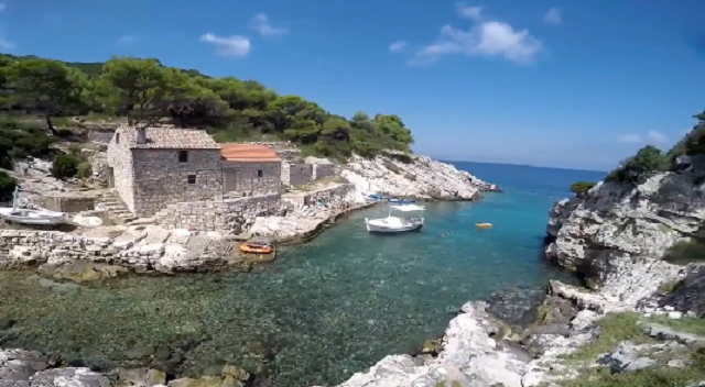 Na hrvatskom ostrvu lekarima nude stan, platu i bonus od 7.000 € ali niko neće