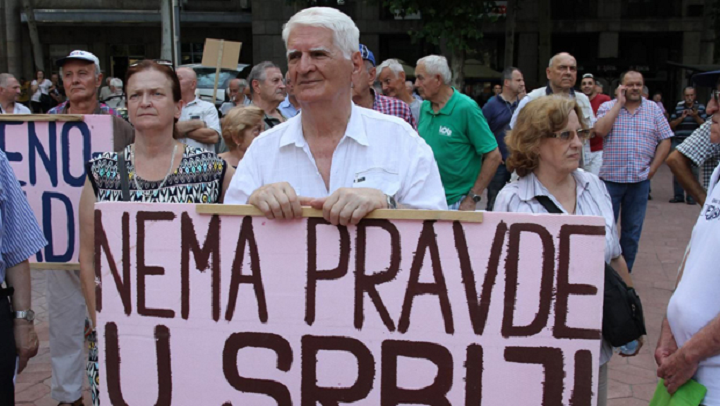 Penzioneri: Krivična prijava protiv sudija Ustavnog suda Srbije. Preko pet godina ne razmatraju ustavnost zakona o umanjenju penzija 