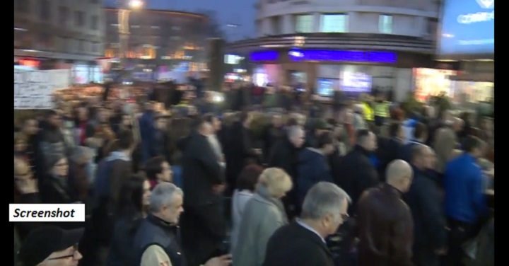 Hiljade ljudi na protestu: Aleksandre Vučiću, ti si veleizdajnik!