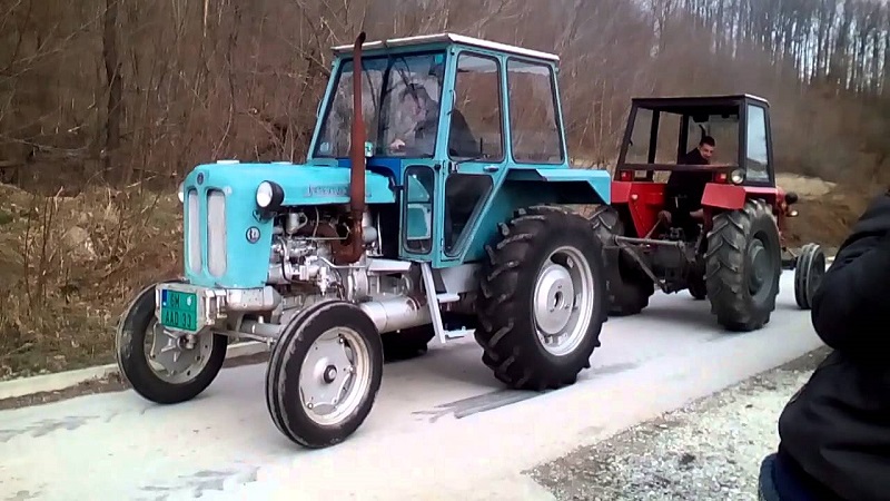 Paori: Zakon o traktorima pisao neko ko nije video traktor! Država čini sve da nas gurne u propast!