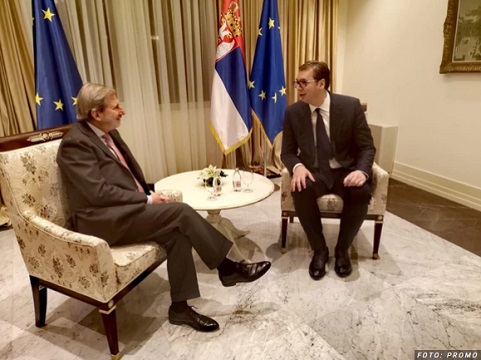 Vučić s Hanom: Srbija će se ponašati u skladu s ponašanjem zemalja EU