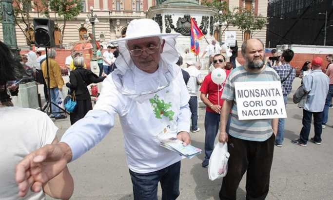 U Srbiji se uvozi GMO hrana. "Iz EU nam šalju đubre koje ne daju svojim građanima"