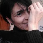 Irena Živković: Pišeš nešto? Ne. Svedočim. Irena Živković: Pišeš nešto? Ne. Svedočim.